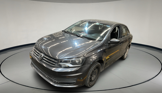 Volkswagen • Vento