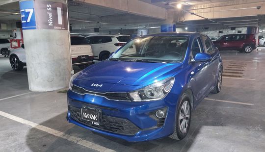 Kia • Rio