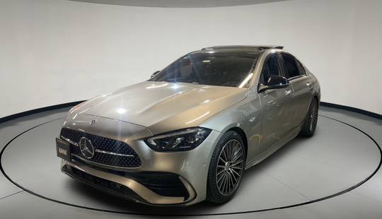 Mercedes Benz • Clase C