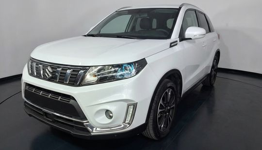Suzuki • Vitara