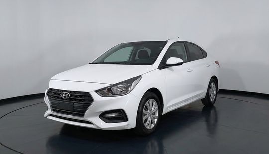 Hyundai • Accent