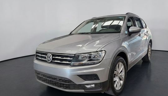 Volkswagen • Tiguan