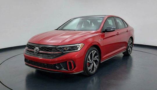 Volkswagen • Jetta