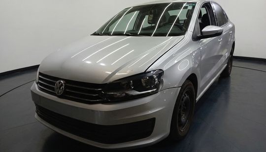 Volkswagen • Vento
