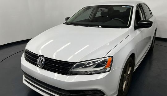 Volkswagen • Jetta