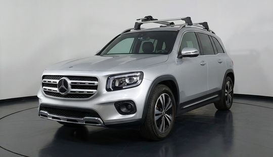 Mercedes Benz • Clase GLB