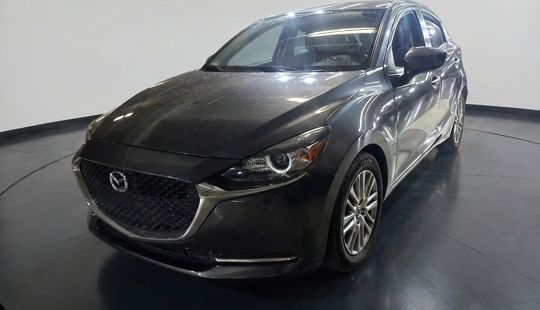 Mazda • Mazda 2
