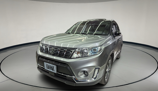Suzuki • Vitara