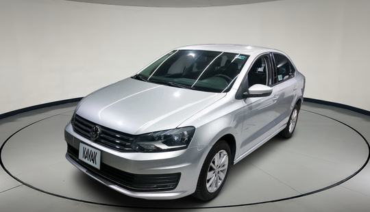 Volkswagen • Vento