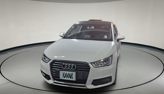 2016 • 65,000 km • Automático