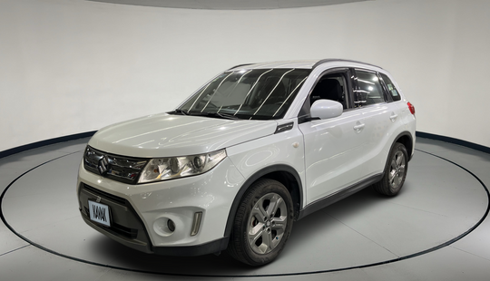 Suzuki • Vitara