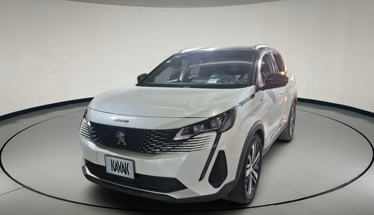 Peugeot • 3008