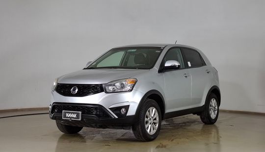 Ssangyong Korando 2.0 STD FULL-2015