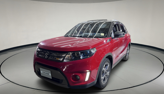 Suzuki • Vitara