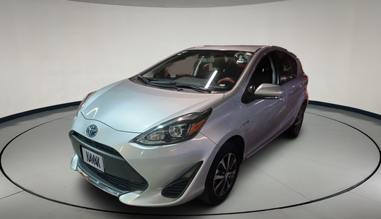 Toyota • Prius C