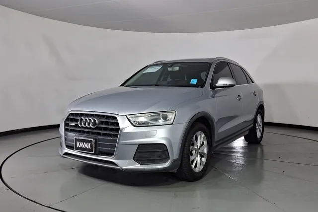 Audi · Q3