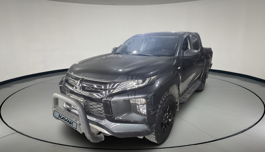 Mitsubishi • L200