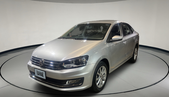 Volkswagen • Vento