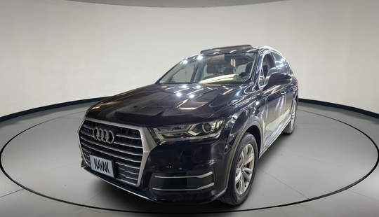 Audi • Q7