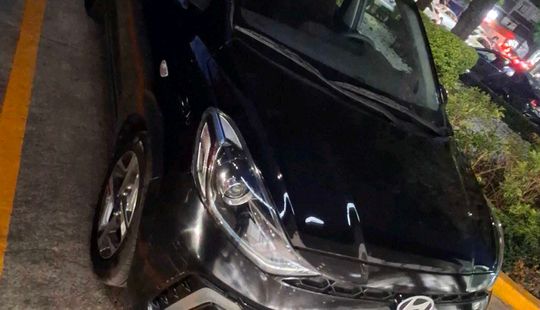 Hyundai • Grand i10