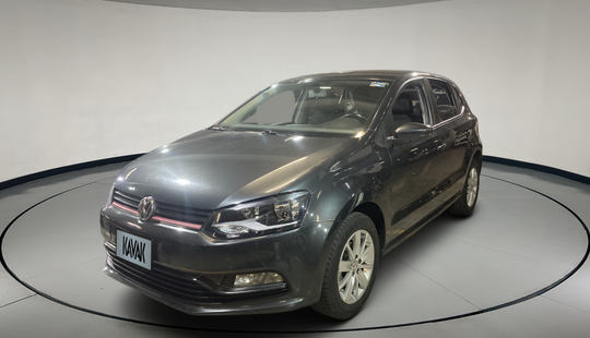 Volkswagen • Polo