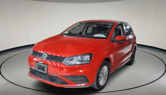 Volkswagen • Polo