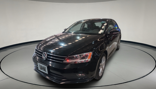 Volkswagen • Jetta