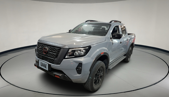 Nissan • Frontier