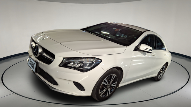 Mercedes Benz Clase CLA 1.6 CLA 200 DCT