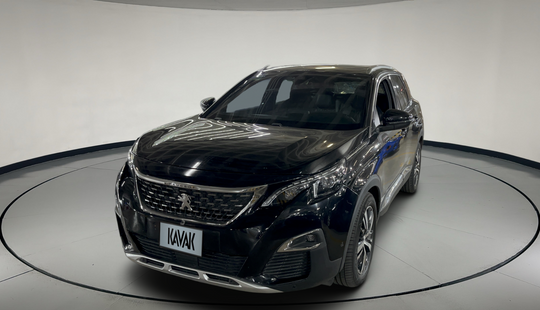 Peugeot • 3008