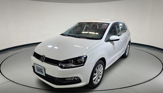 Volkswagen • Polo