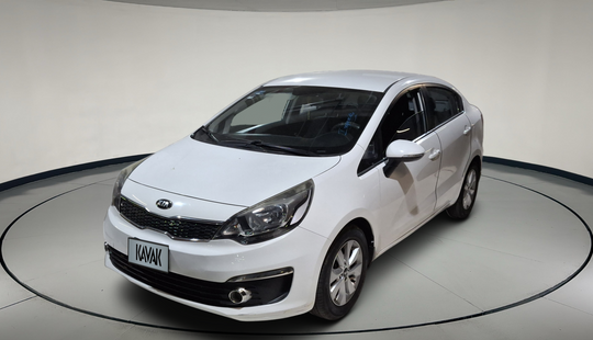 2017 • 118,000 km • Manual