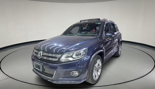 Volkswagen • Tiguan