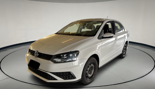 Volkswagen • Vento