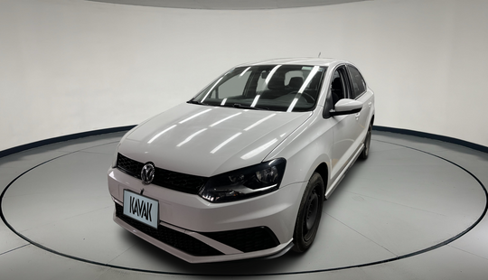 Volkswagen • Vento