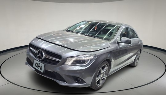Mercedes Benz • Clase CLA