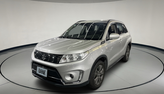 Suzuki • Vitara