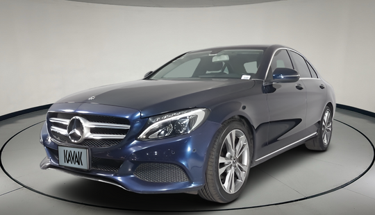 Mercedes Benz • Clase C
