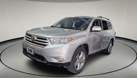 Toyota • Highlander