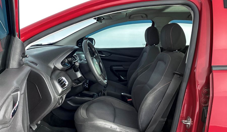 Chevrolet Onix MPFI LT Hatchback 2013