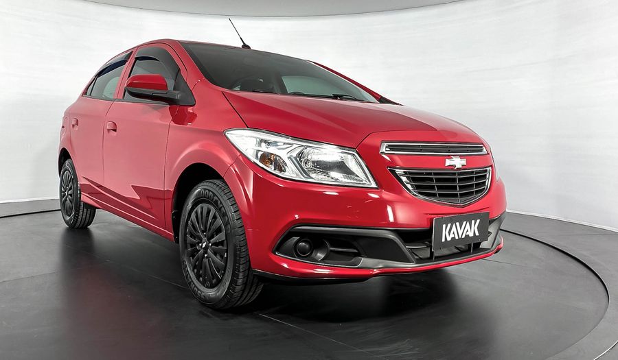 Chevrolet Onix MPFI LT Hatchback 2013