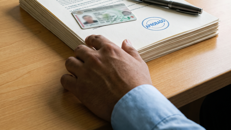 Cambio de propietario Nuevo León: requisitos y costos 2026