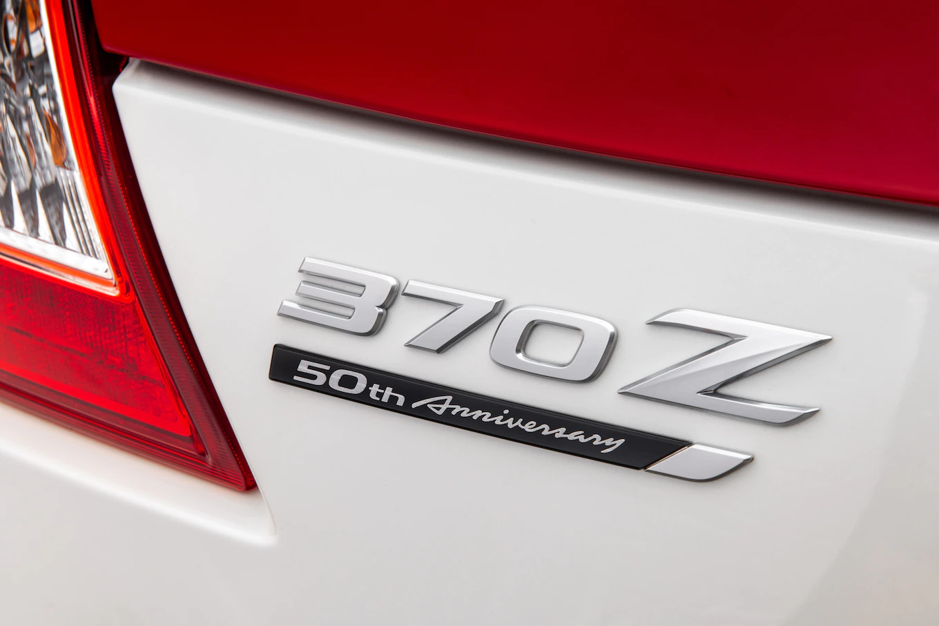 Nissan 370Z: O Esportivo Japonês que é Simplesmente Maravilhoso