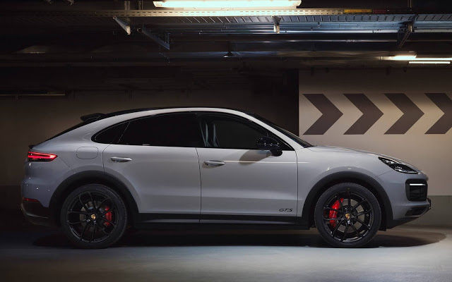 Porsche Cayenne: Ano por Ano