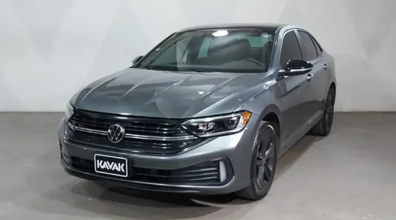 Jetta 2024: equilibrio perfecto entre diseño y potencia