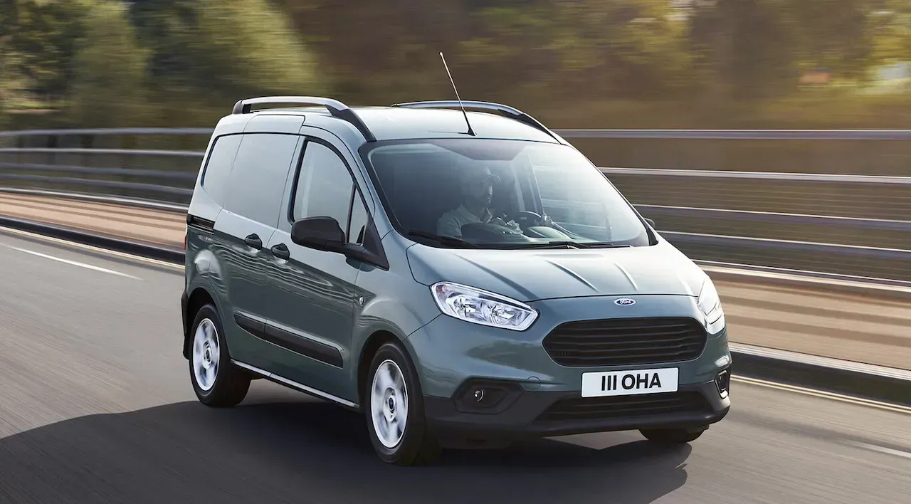 Ford Transit Courier 2022