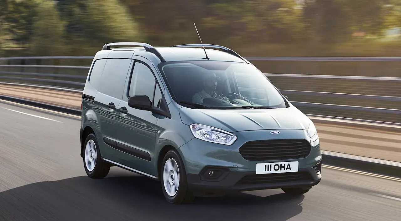 Ford Transit Courier 2022