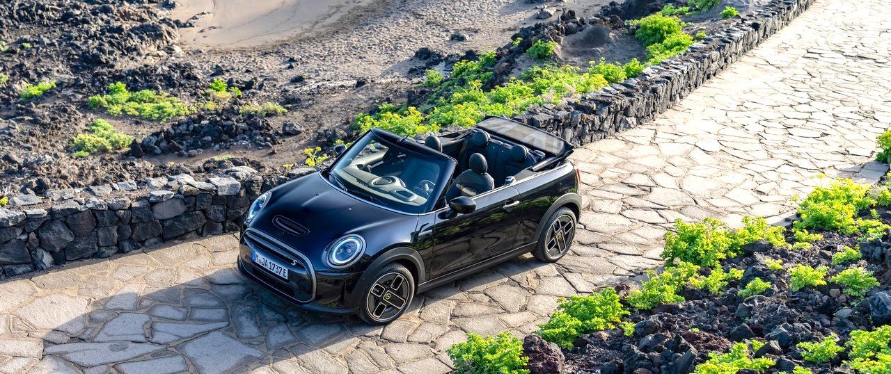 Mini Cooper SE Convertible 2023