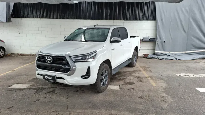 Cuánto pesa una Hilux: Guía completa | KAVAK