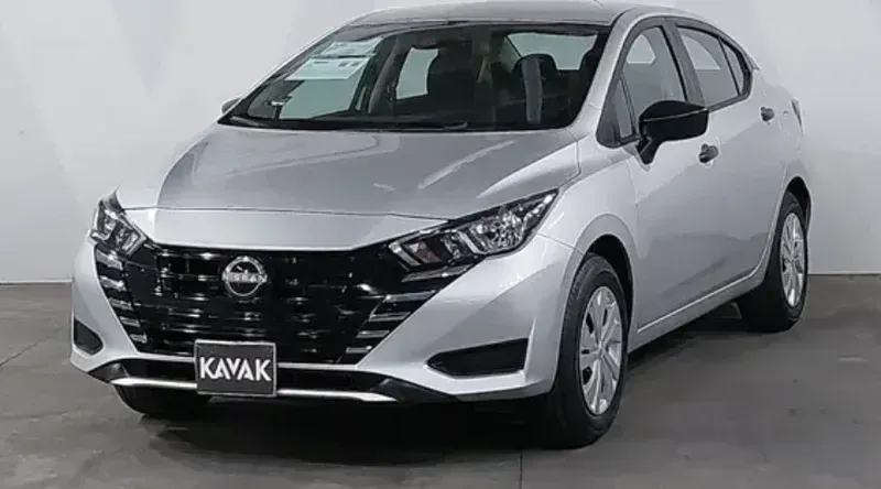 Nissan Versa 2025: eficiencia, seguridad y tecnología